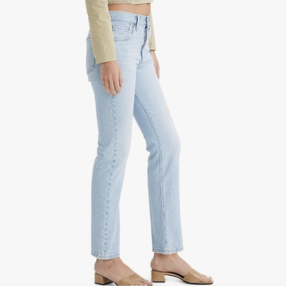 Levi's 150th Anniversary Edition 501 Jeans She's Crafty Wash Thigh Embroidery 25 - Picture 16 of 16